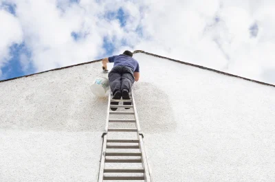 Peinture extérieure à Bourgvallées — façades et ravalement